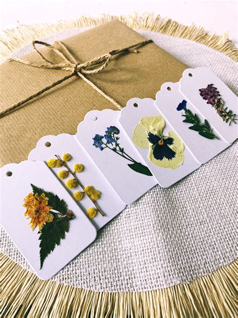 pressed flower gift tags